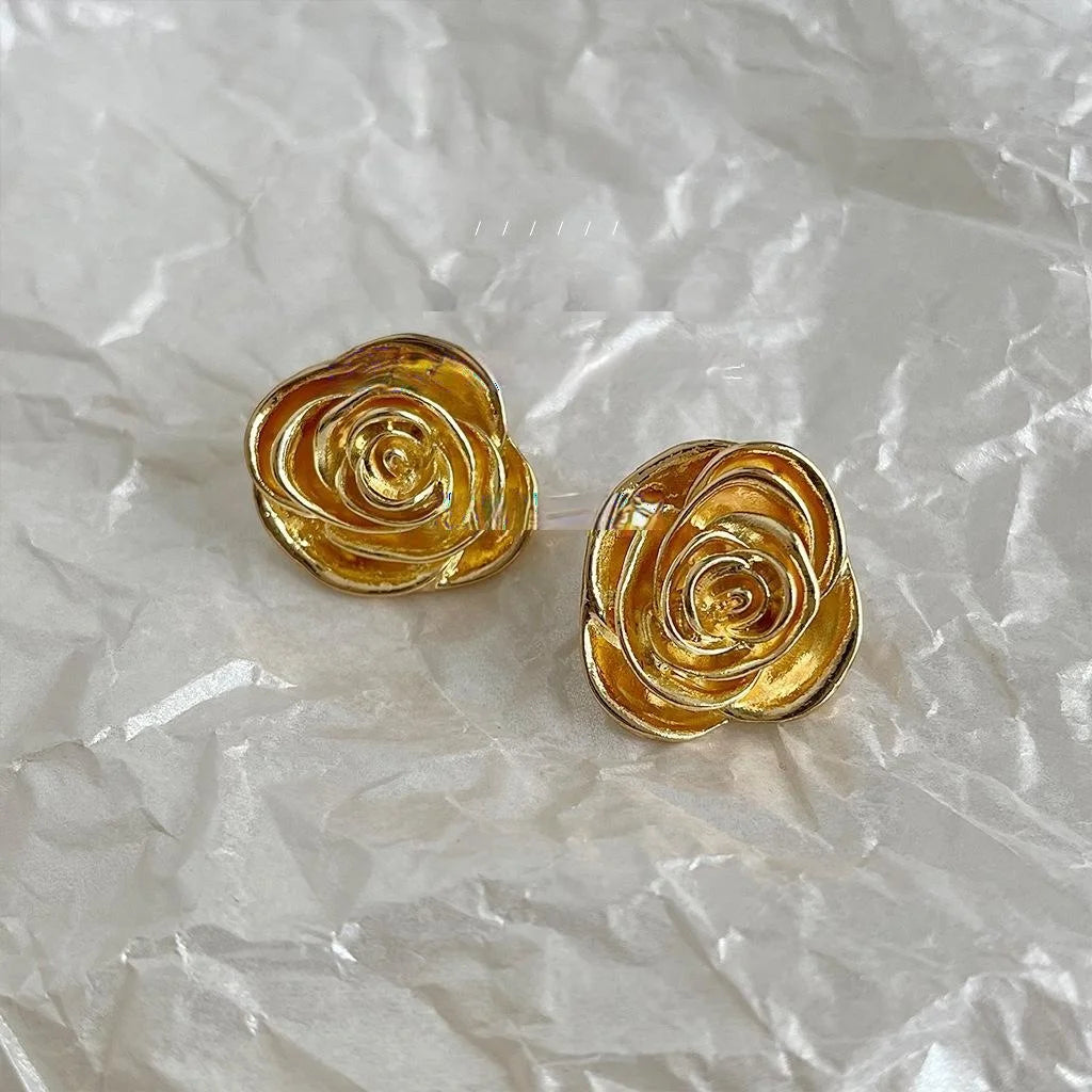 Vintage 14K Electroplated Copper Flower Stud Earrings Statement Jewelry
