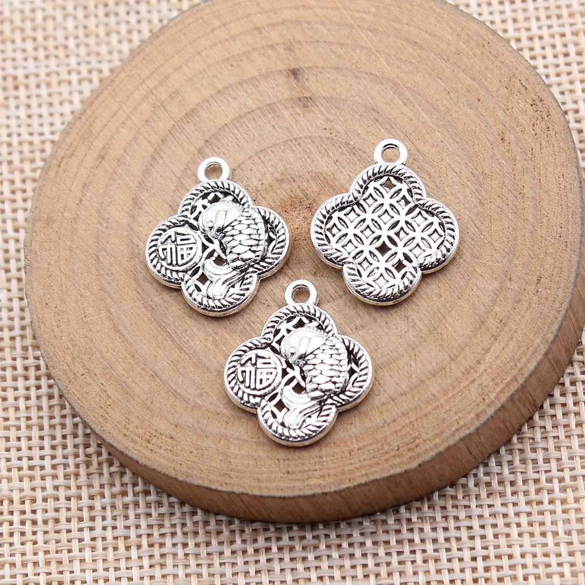20x17mm 1.85g Antique Silver Zinc Alloy Chinese Coin Koi Charm Pendant for DIY Jewelry Making