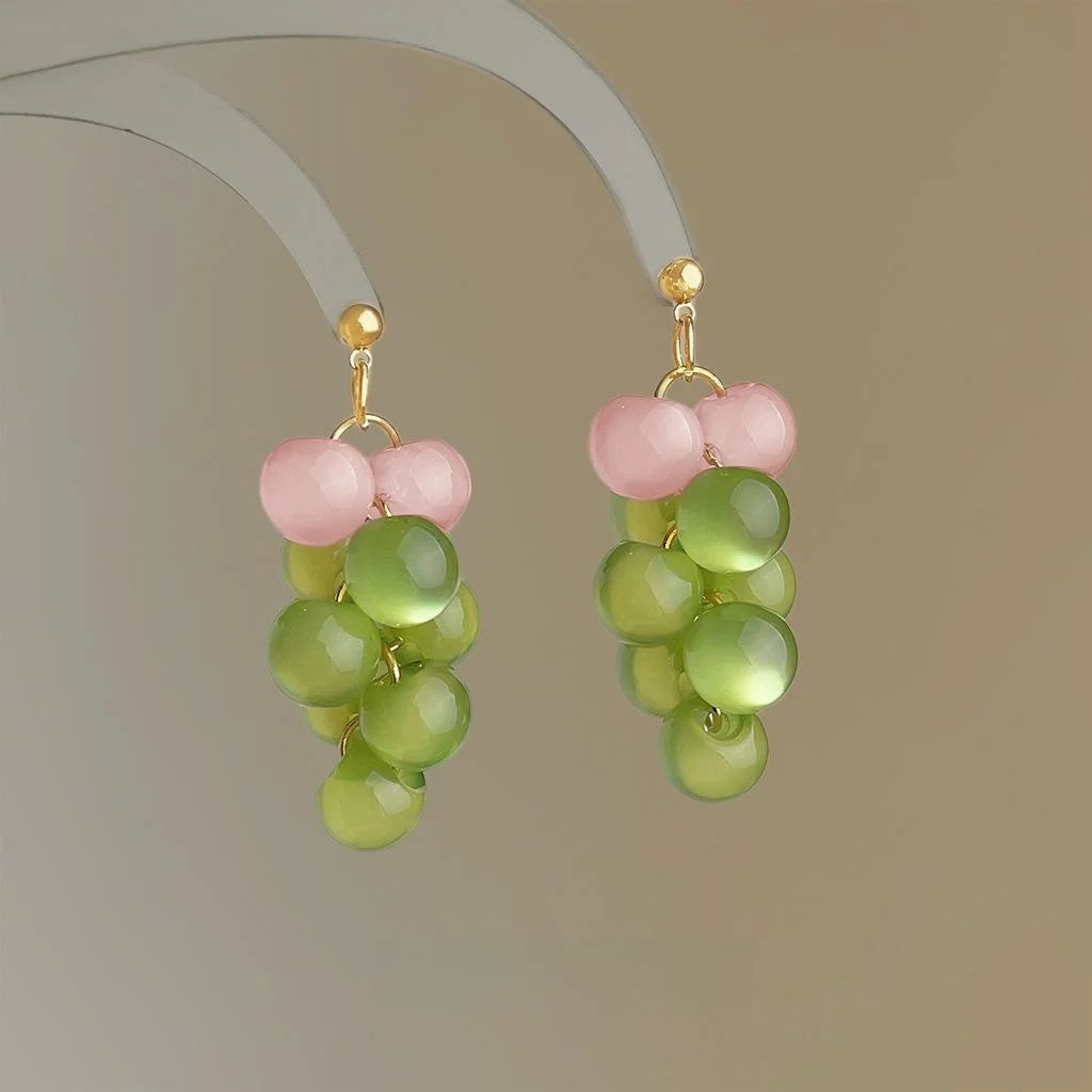 Fresh Sweet Resin Green Grape Cluster Drop Earrings Handmade Summer Fruit Geometric Jewelry