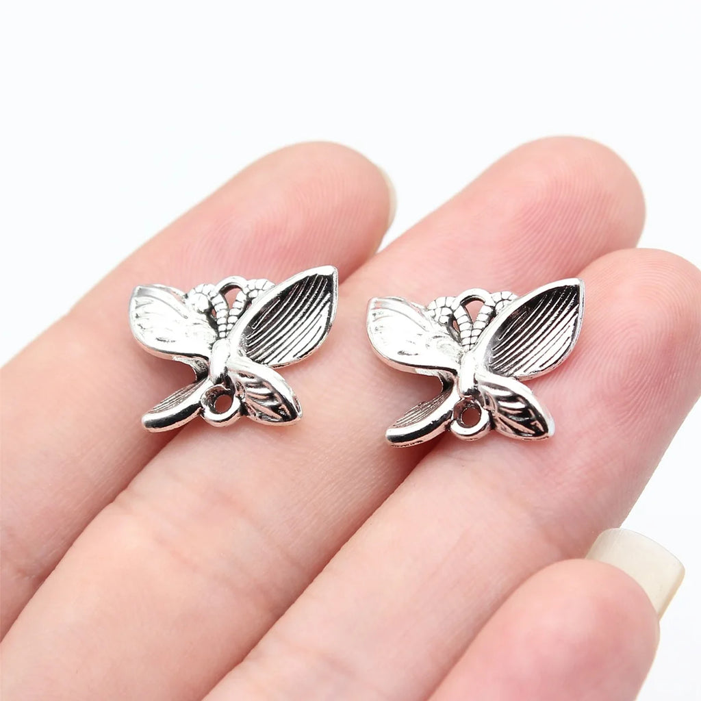 18x13mm 1.65g Antique Silver Zinc Alloy Butterfly Connector Charm for DIY Bracelet Necklace Making