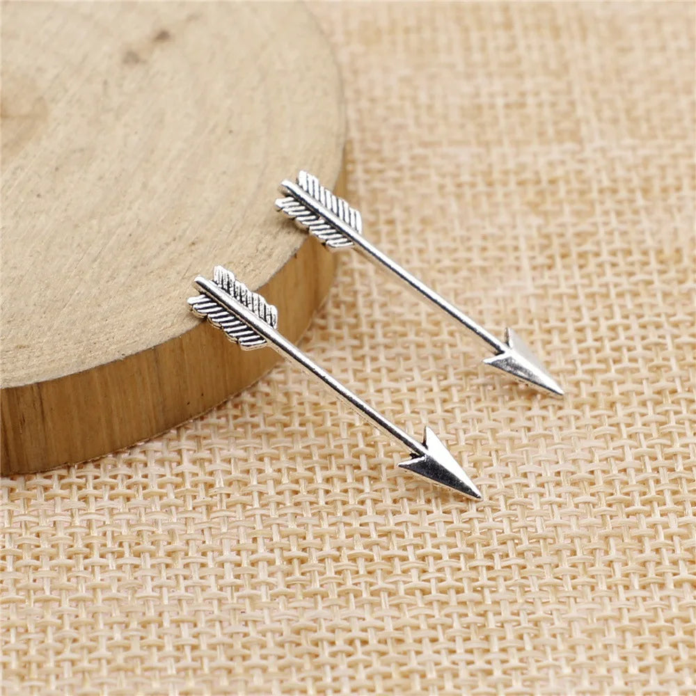 30x5mm 0.6g Antique Silver Zinc Alloy Bow and Arrow Charm Pendant for DIY Jewelry Making