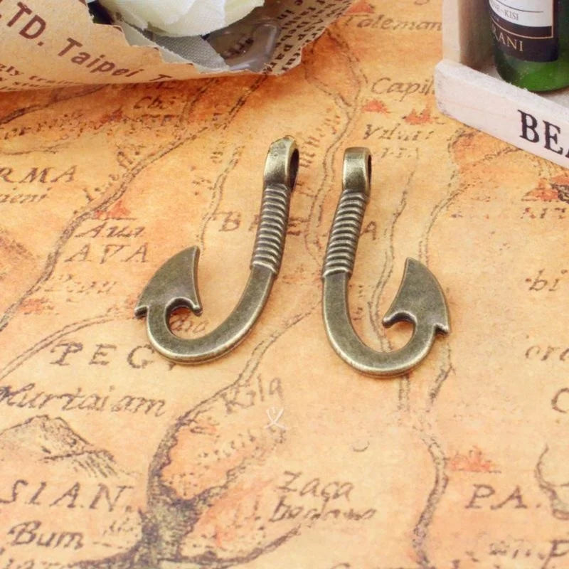 31x14MM Antique Silver Zinc Alloy Goldfish Charm Pendant for DIY Necklace Bracelet Jewelry Making