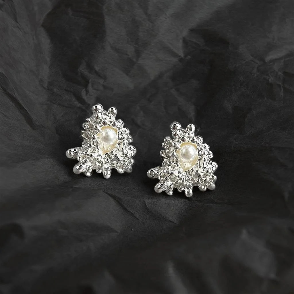 Artistic Irregular Flower High Luster Pearl Stud Earrings Copper Silver Plated Pin Elegant Jewelry
