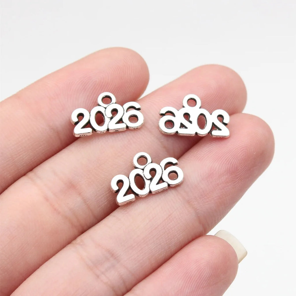 15x9.2mm 0.58g Antique Silver Tone Zinc Alloy Year 2026 Charm Pendant for DIY Graduation Jewelry