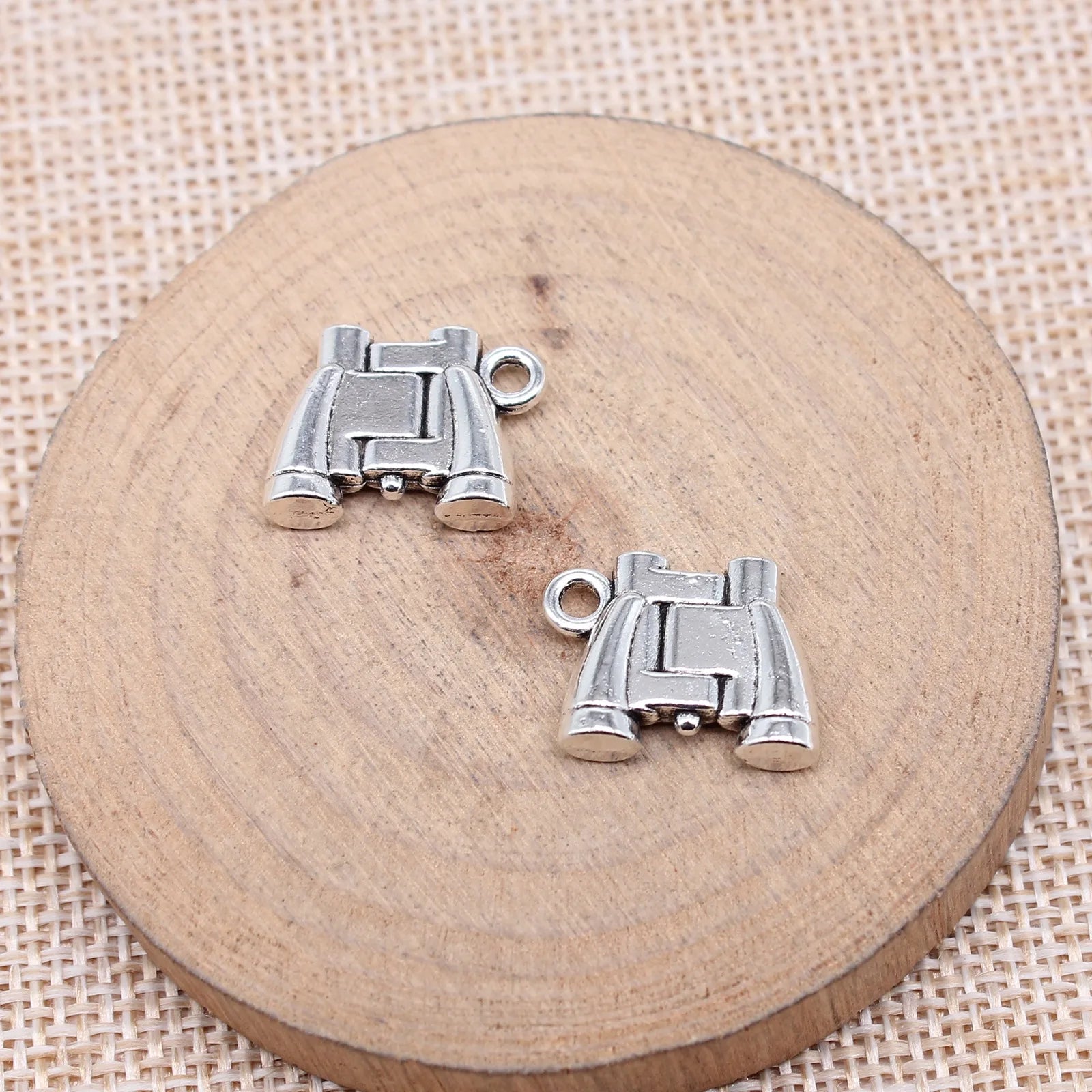 16x13mm 2.8g Antique Silver Zinc Alloy Binoculars Charm Pendant for DIY Necklace Bracelet Making