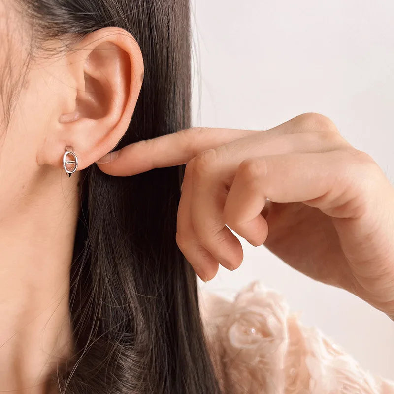 Elegant Silver Alloy Spiral Circle Hoop Stud & Clip On No Piercing Geometric Commuter Earrings