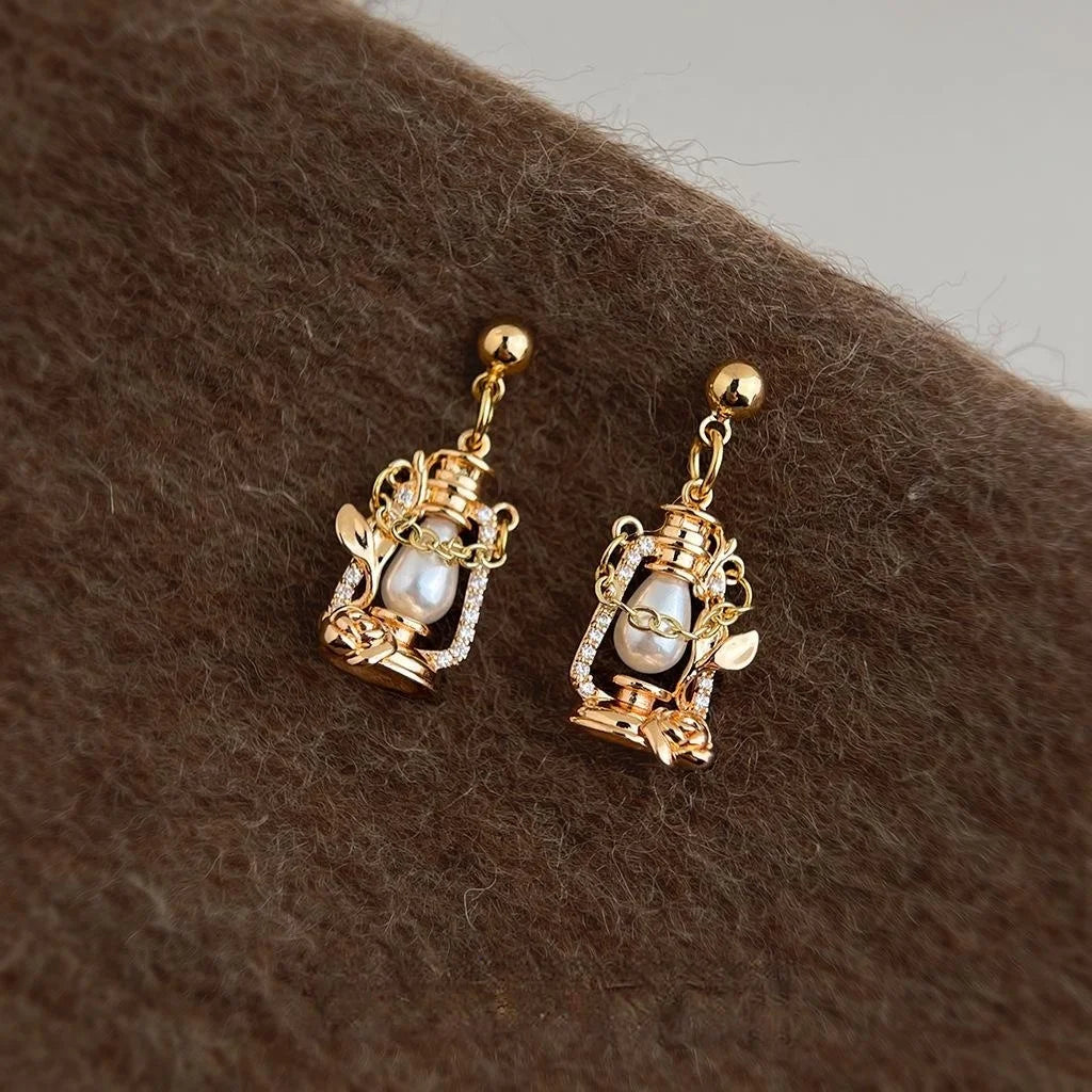 Niche Designer Vintage French Lantern Drop Earrings Copper Pearl Zircon Geometric Oval