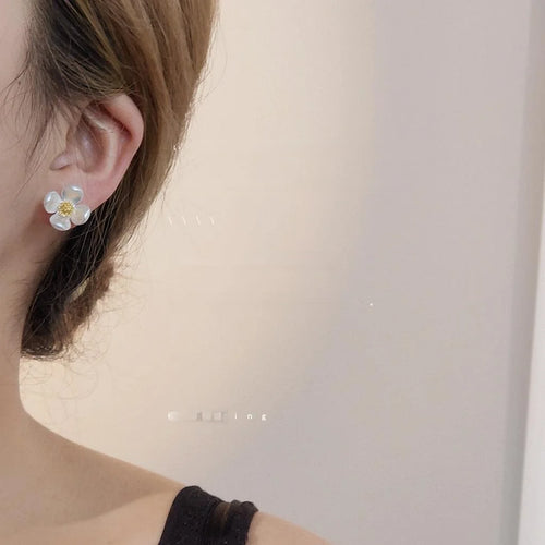 14K Gold Plated White Resin Flower Stud Earrings For Women Style Jewelry
