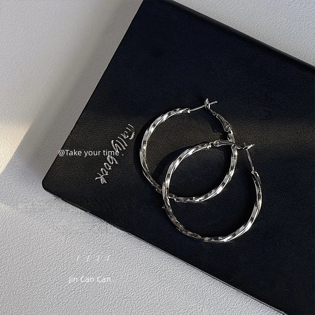 Sweet Cool Oversized Copper Hoop Earrings With Silver Plated Pins Geometric Round Minimalist Jewelry