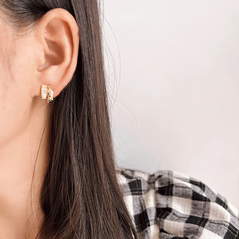 Elegant Gold Alloy Quilted C Hoop Spiral Disc Shell Double Layer Stud & Clip On No Piercing Earrings