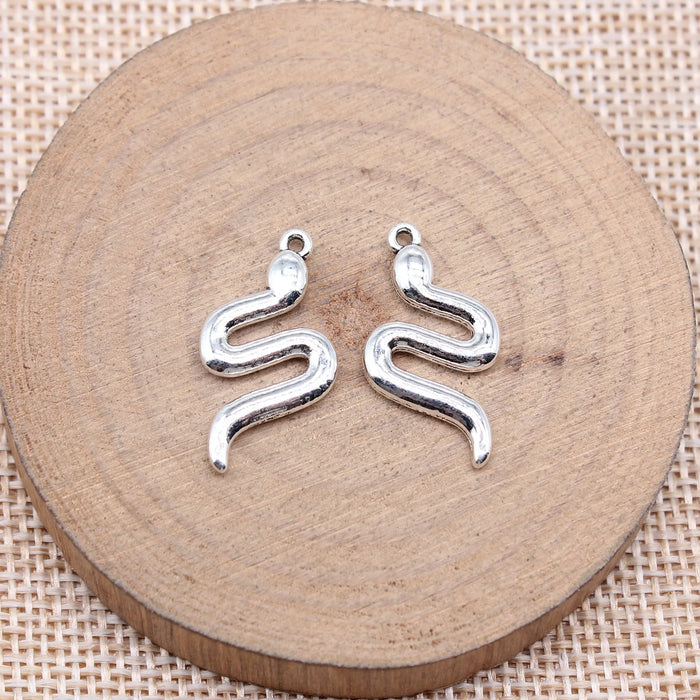24x13mm 1.5g Antique Silver Zinc Alloy Snake Charm Pendant for DIY Necklace Bracelet Jewelry Making