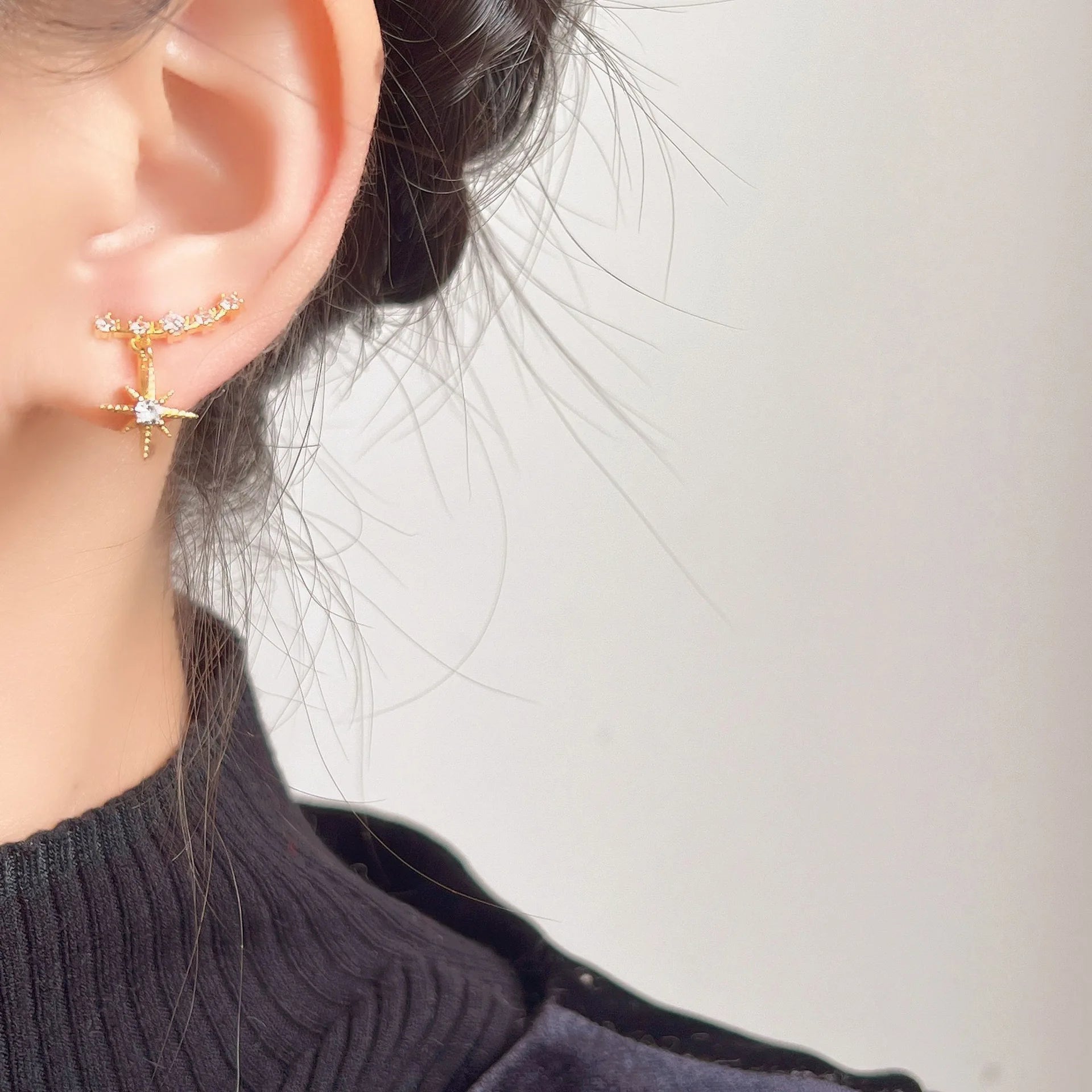 Elegant Star Spiral Ear Cuff Alloy Rhinestone Stud & Clip On No Piercing Ear Climber Earrings