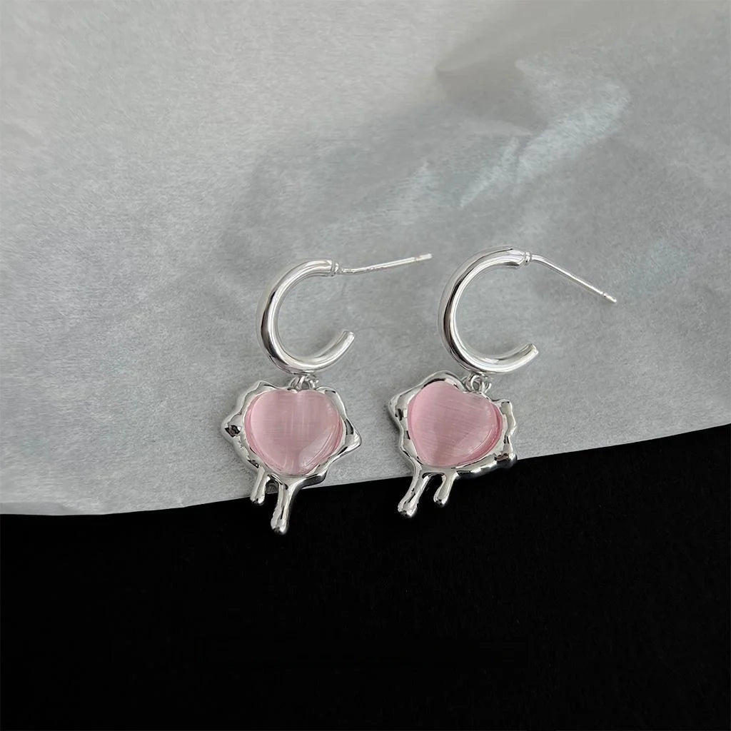 Sweet Cool Heart Glass Cat Eye Stone Copper Drop Earrings Designer Style