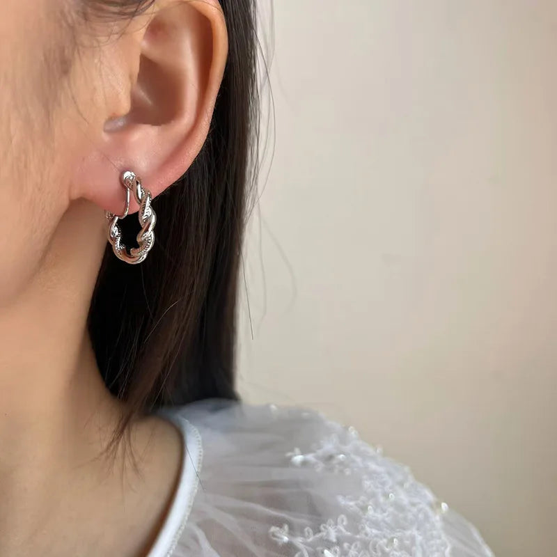 Vintage Silver Alloy Twisted Hoop Spiral Circle Stud & Clip On No Piercing Women's Fashion Earrings
