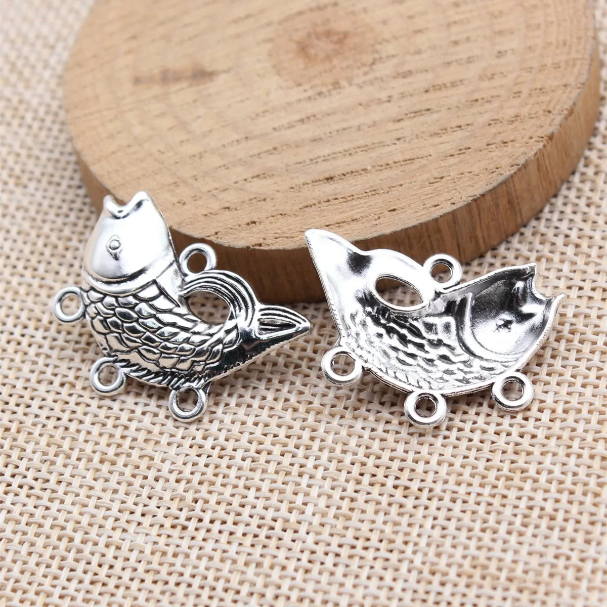 29x21mm 2.3g Antique Silver Zinc Alloy Koi Fish Connector Charm for DIY Earring Jewelry Making
