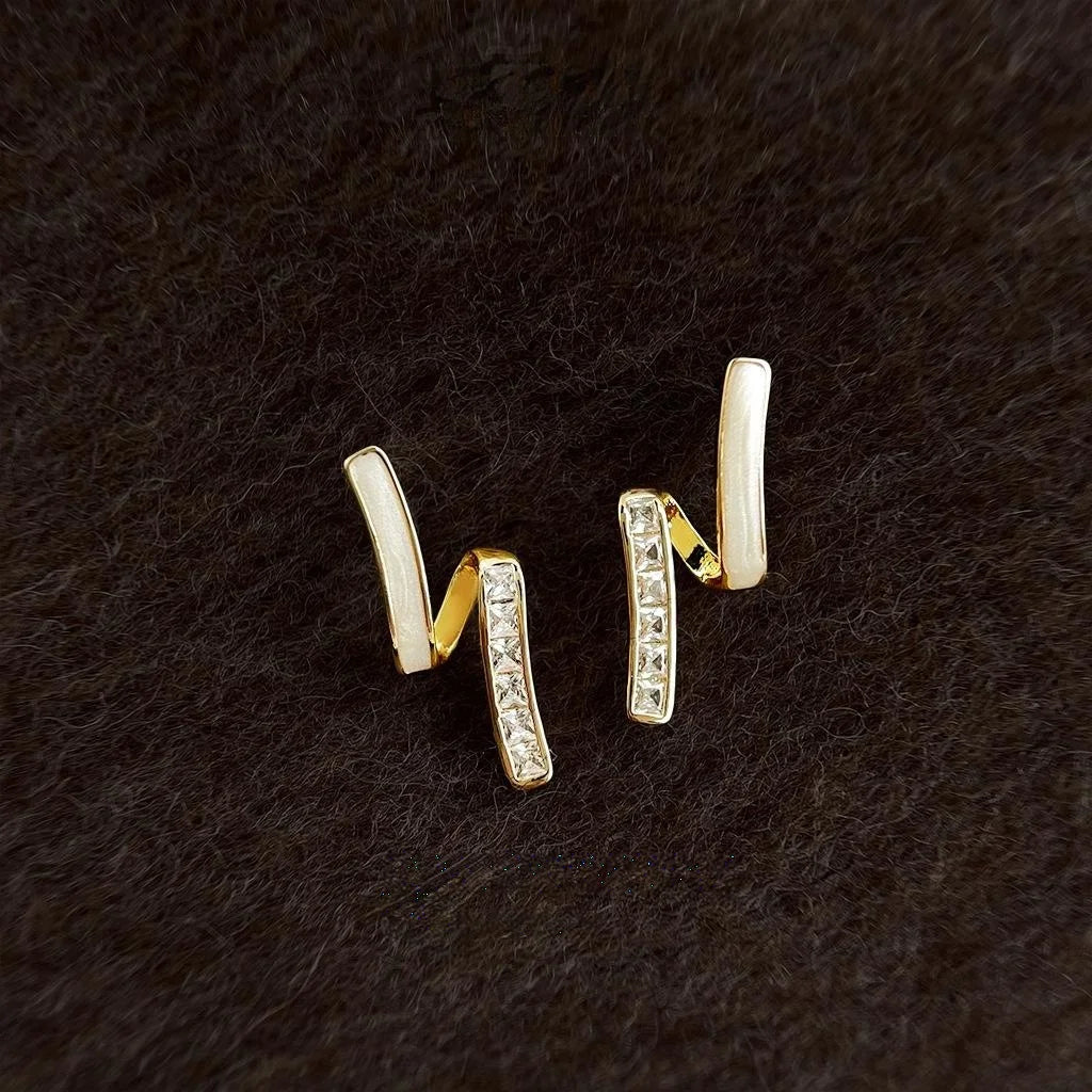 Luxury Micro Pave Zircon Irregular Geometric Enamel Drip Glaze Copper Stud Earrings