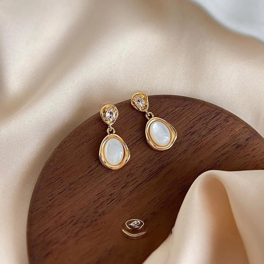 Luxury Teardrop Drop Earrings With Real Shell Zircon Micro Pave Copper Glass For Women