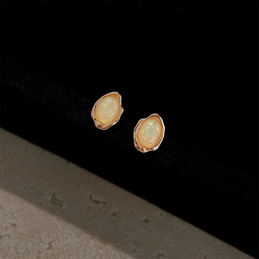 French Vintage Irregular Synthetic Opal Mini Stud Earrings Copper
