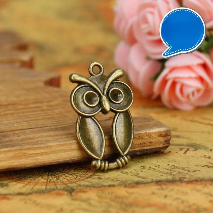 Antique Silver Zinc Alloy Owl Charm Pendant for DIY Necklace Bracelet Jewelry Making — 30×19mm