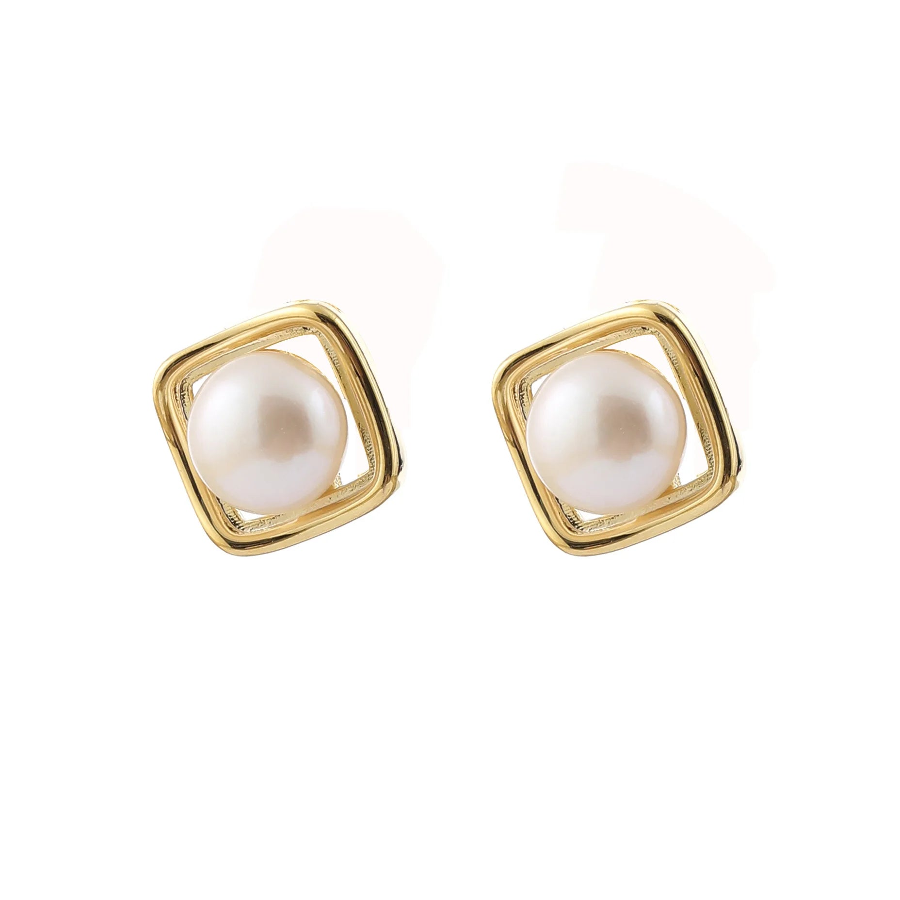 Elegant Square Spiral Freshwater Pearl Alloy Stud & Clip On No Piercing Commuter Statement Earrings