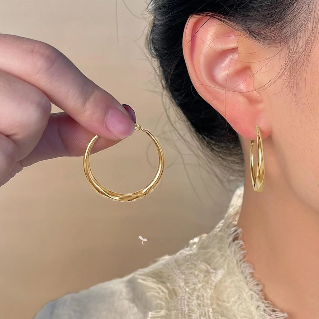 14K Gold Plated Copper Geometric Round Hoop Earrings, Elegant Fashion Face Slimming Ear Jewelry