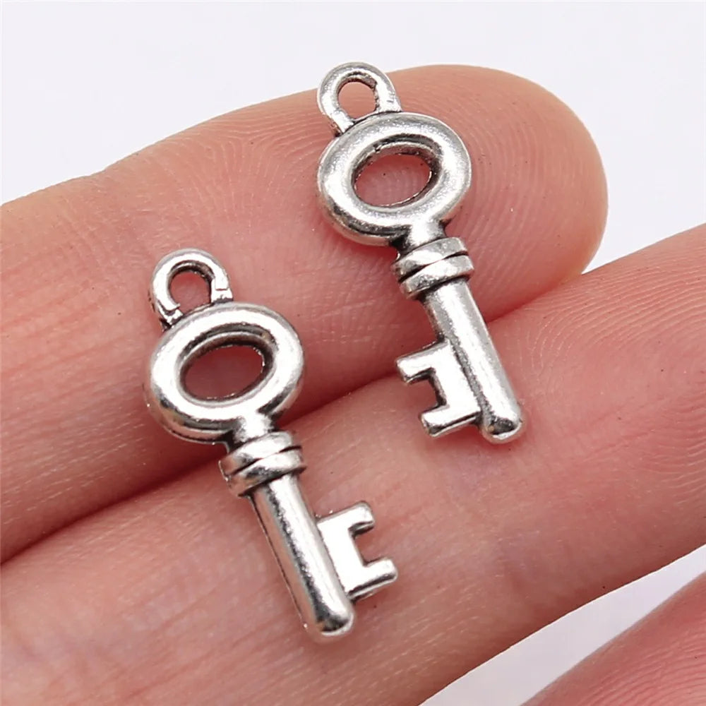 21x8mm 1.1g Antique Silver Zinc Alloy Key Charm Pendant for Necklace Bracelet DIY Jewelry Making