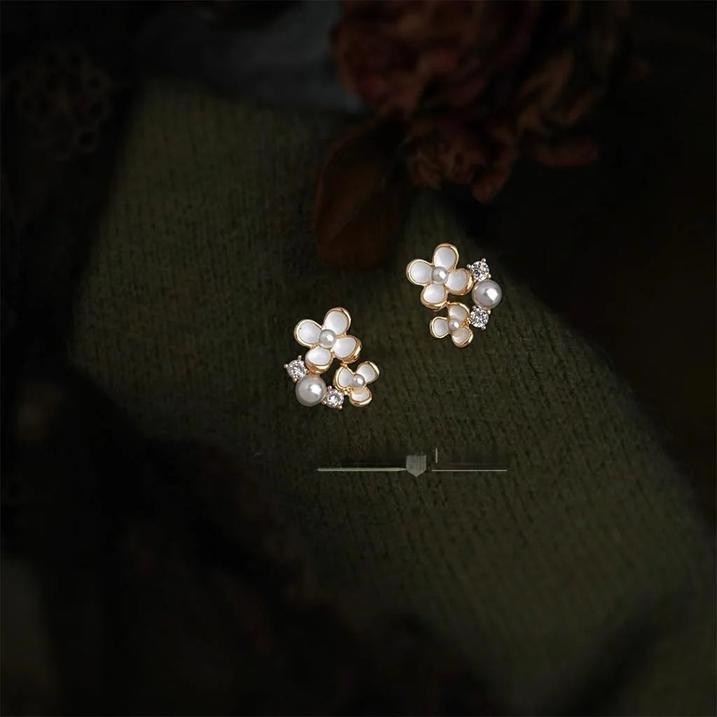 Sweet White Enamel Flower Stud Earrings Copper Micro Pave Zircon Mini Floral Jewelry