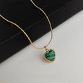 Vintage 18K Gold Plated 304 Stainless Steel Synthetic Malachite Heart Choker Necklace