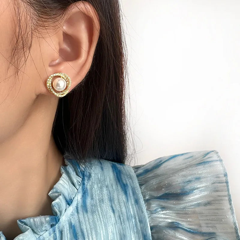 Luxury Gold Alloy Spiral Hoop Faux Pearl Zircon Stud & Clip On No Piercing French Vintage Earrings