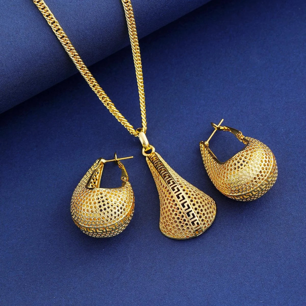 Luxury 24K Gold Plated Alloy Necklace And Hoop Earrings Jewelry Set, Hollow Geometric Bridal Jewelry For Wedding Gift