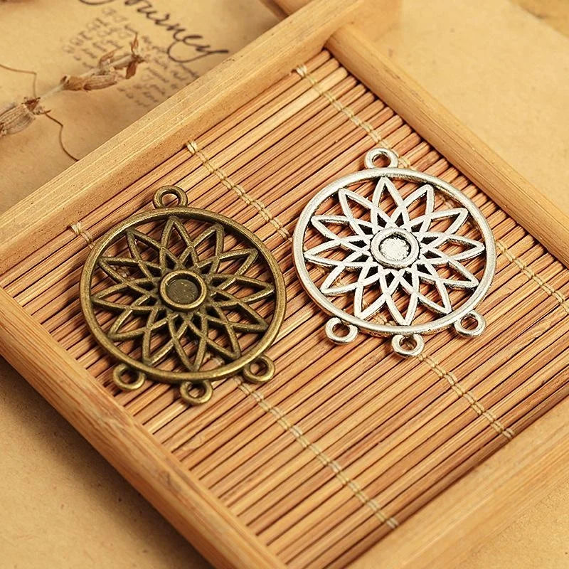 33x22MM Antique Silver Zinc Alloy Hollow Charm Pendant for DIY Necklace Bracelet Jewelry Making