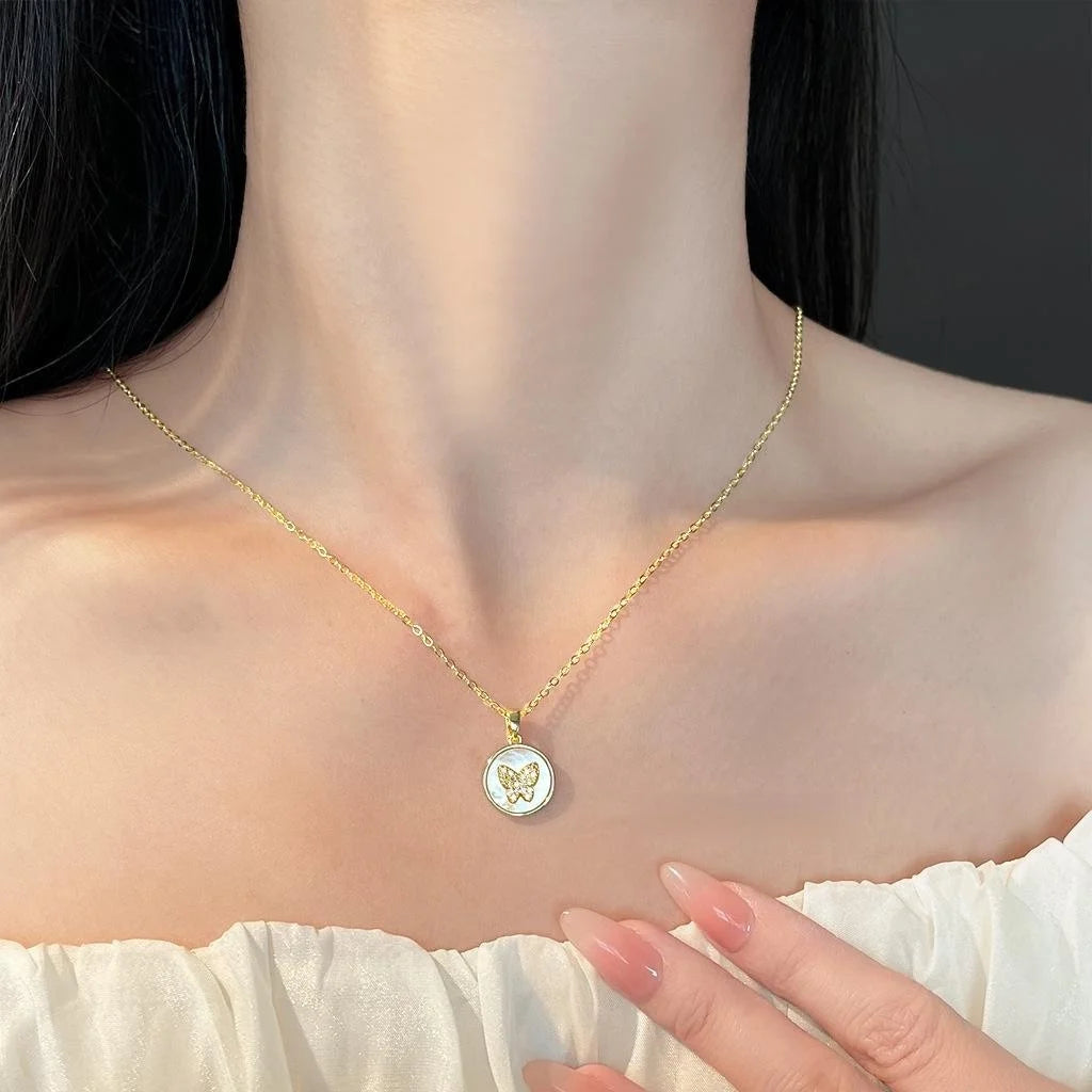 18K Gold Plated Shell Butterfly Zircon Pendant Necklace Light Luxury Collarbone Chain