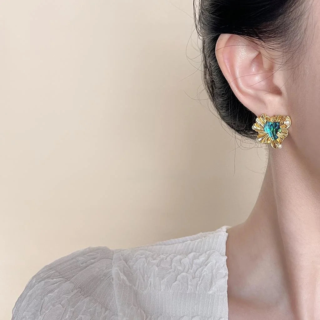14K Gold Plated French Vintage Irregular Heart Abalone Shell Pearl Stud Earrings