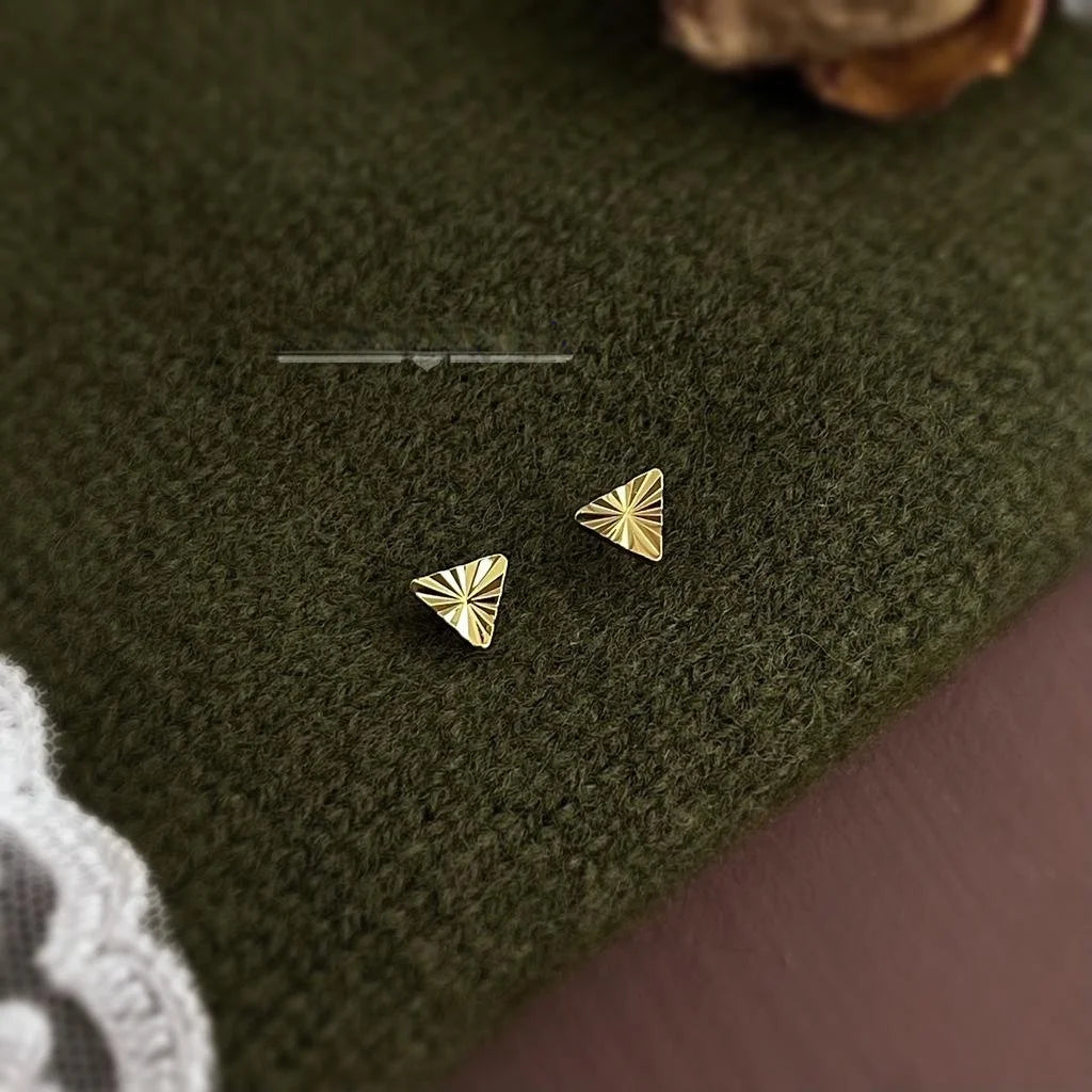 18K Real Gold Plated Copper Mini Triangle Faceted Stud Earrings Light Luxury Jewelry
