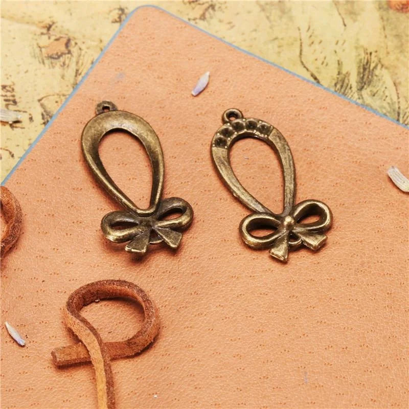 31x15MM Zinc Alloy Butterfly Teardrop Charm Pendant for DIY Necklace Bracelet Jewelry Making