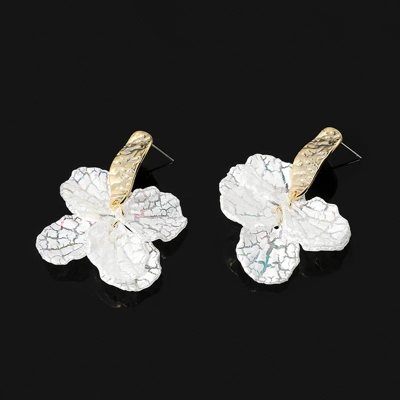 Elegant White Enamel Flower Petal Alloy Stud & Clip On No Piercing Korean Fashion Drop Earrings
