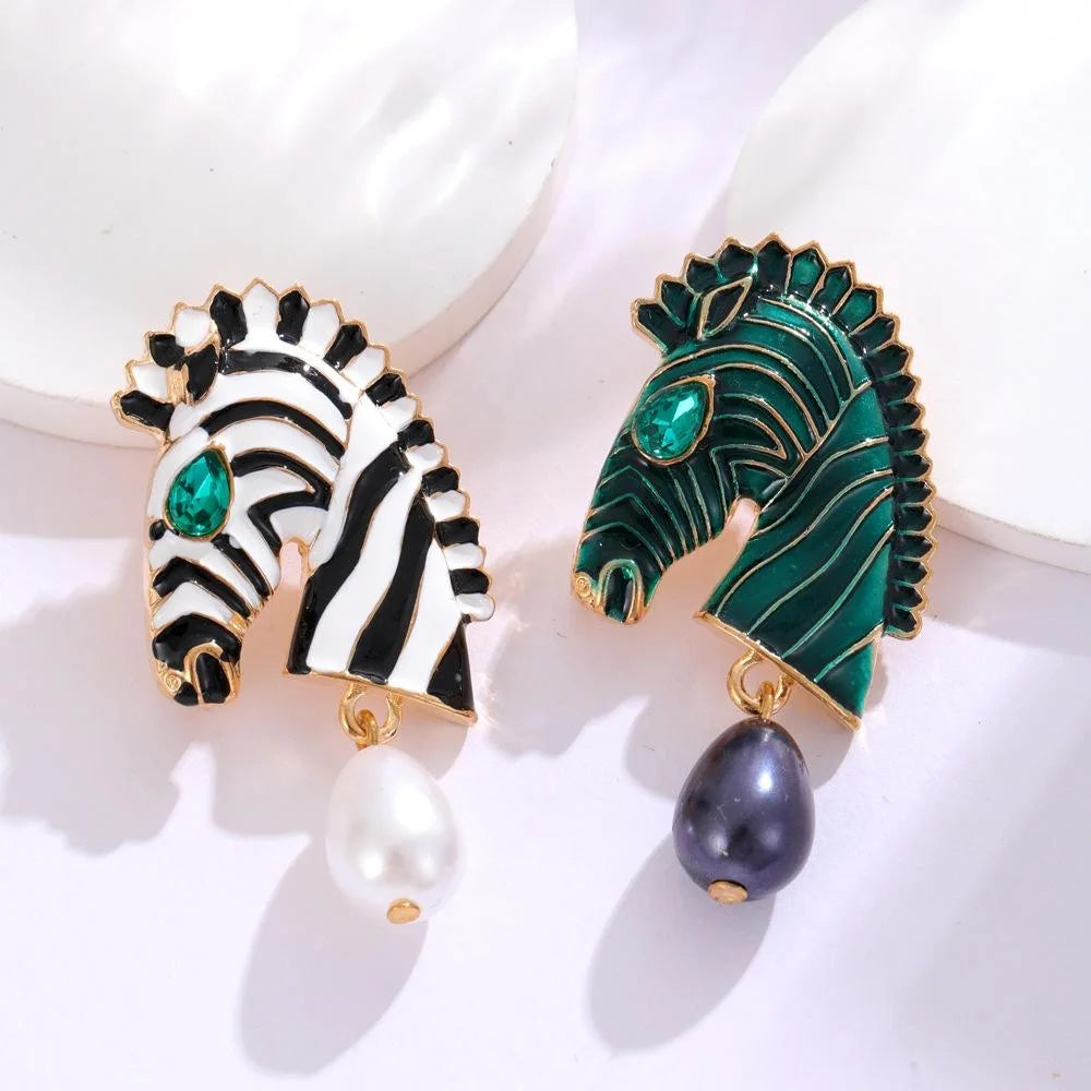 Vintage Zebra Horse Head Enamel Brooch With Green Rhinestone Eye And Pearl Drop, Elegant Lapel Pin Gift
