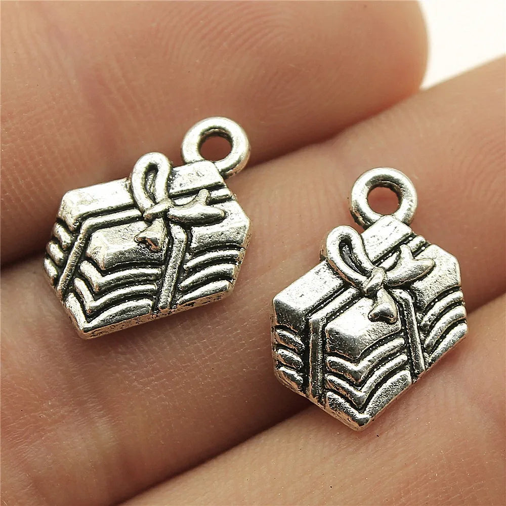 15x12mm 1.6g Antique Silver Zinc Alloy Gift Box Charm Pendant for DIY Christmas Jewelry Making