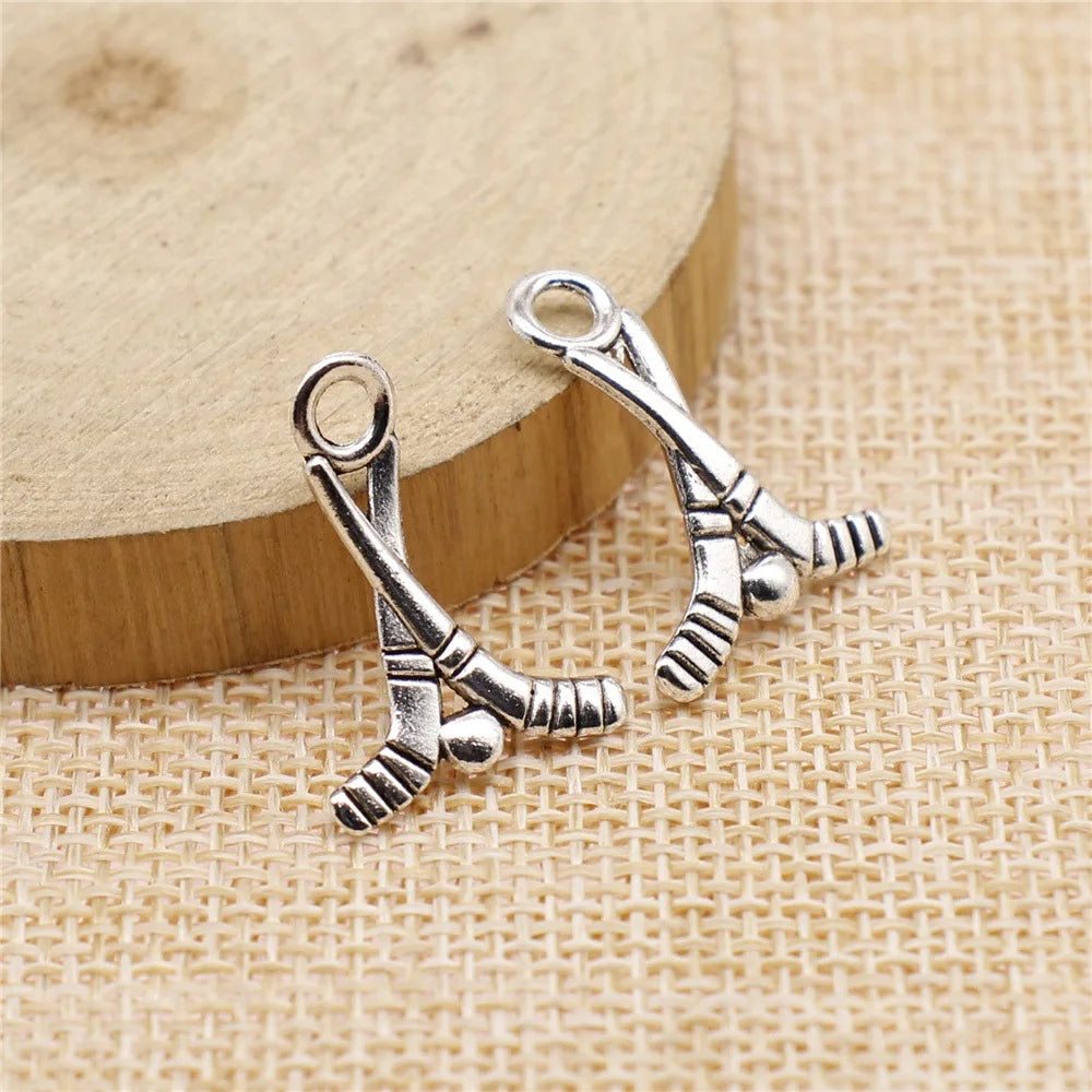 22x16mm 1.1g Antique Silver Zinc Alloy Ice Hockey Charm Pendant for DIY Sports Jewelry Making