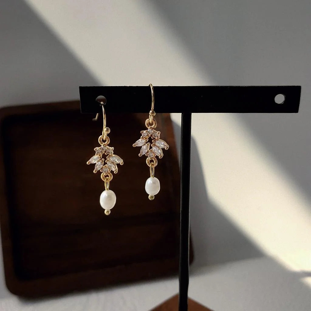 Light Luxury 14K Gold Plated Copper Freshwater Pearl Zircon Geometric Drop Earrings