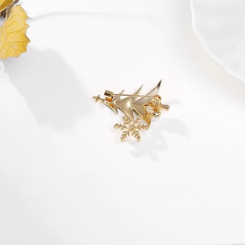 Elegant Enamel Christmas Tree Snowflake Brooch With Rhinestone Pearl, Women's Holiday Lapel Pin Gift
