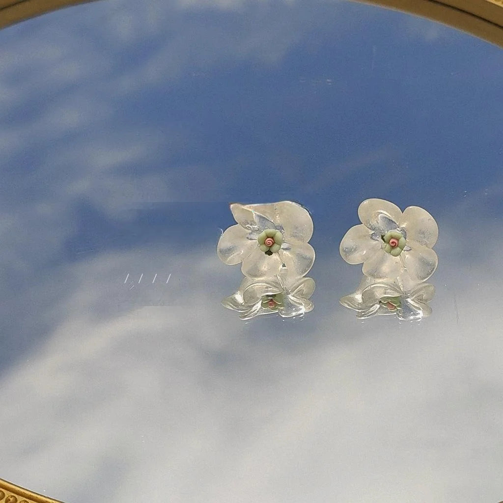 Japanese Korean Style Transparent Acrylic Flower Stud Earrings With Silver Plated Pins For Women