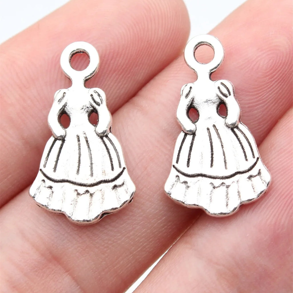 22x12mm 1.25g Antique Silver Zinc Alloy Dress Charm Pendant for DIY Jewelry and Garment Decoration