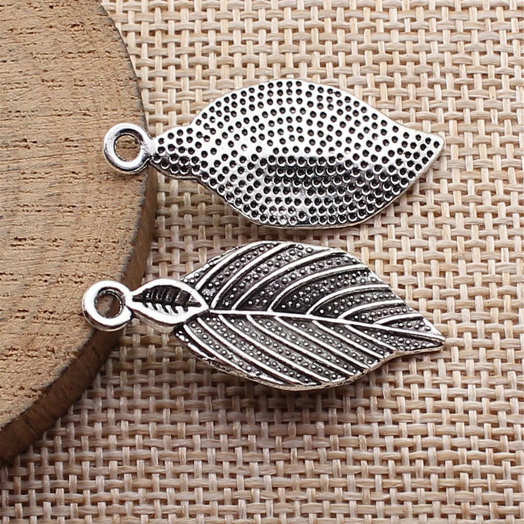 35x15mm 2.1g Antique Silver Zinc Alloy Leaf Charm Pendant for DIY Necklace Bracelet Making