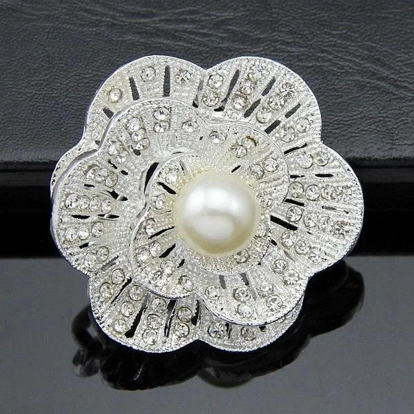 Elegant Rhinestone Pearl Flower Brooch, Alloy Crystal Lapel Pin Corsage For Women Suit Accessory Gift