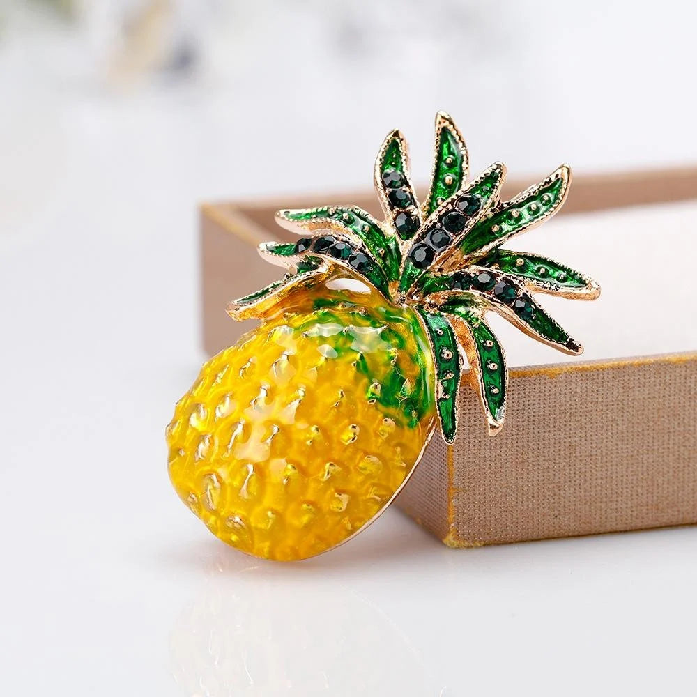 Luxury Enamel Pineapple Brooch With Rhinestone Leaves, Gold Alloy Fruit Lapel Pin Corsage Gift