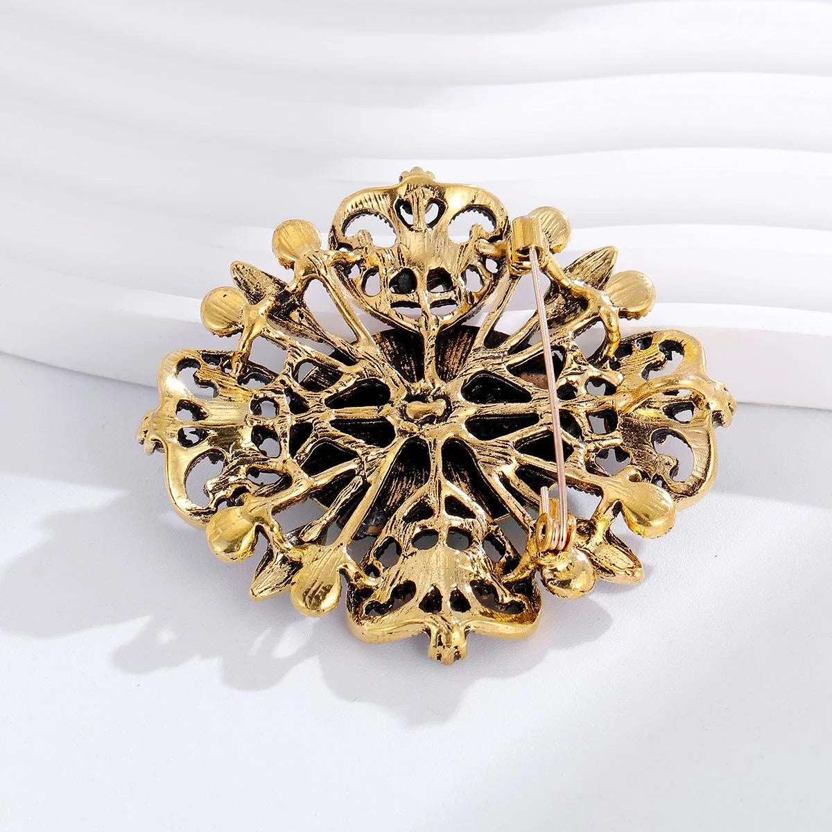 Vintage Baroque Turquoise Cabochon Rhinestone Alloy Brooch, Elegant Floral Lapel Pin Suit Accessory