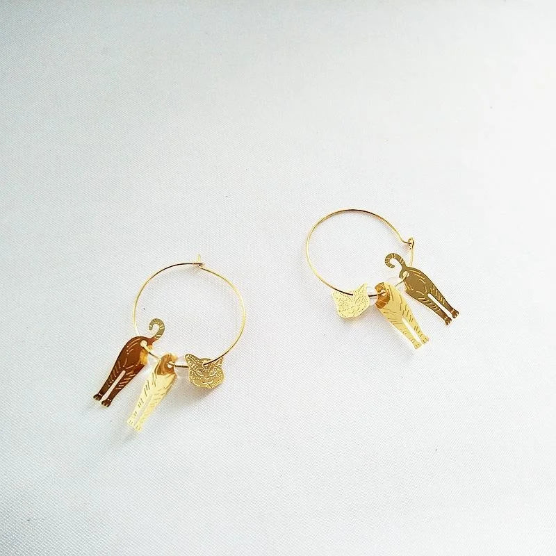 Creative 3D Movable Cat Metal Hoop Earrings, Personality Animal Dangle Jewelry