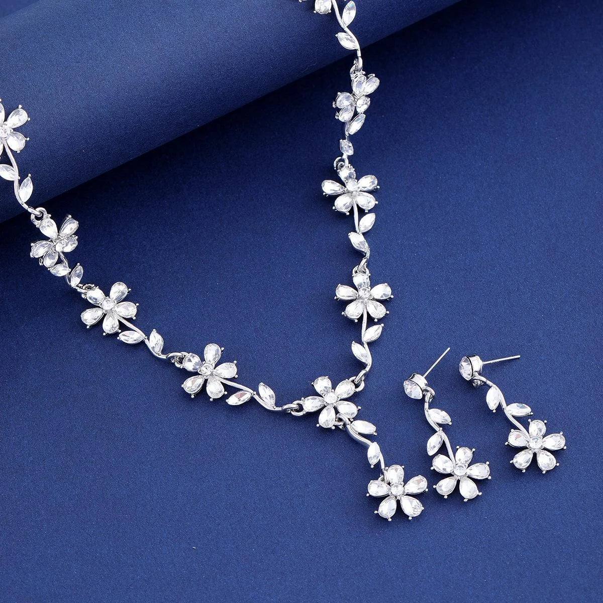 Luxury Floral Zircon Jewelry Set Elegant Silver Tone Necklace Earrings For Wedding Party Banquet Gift
