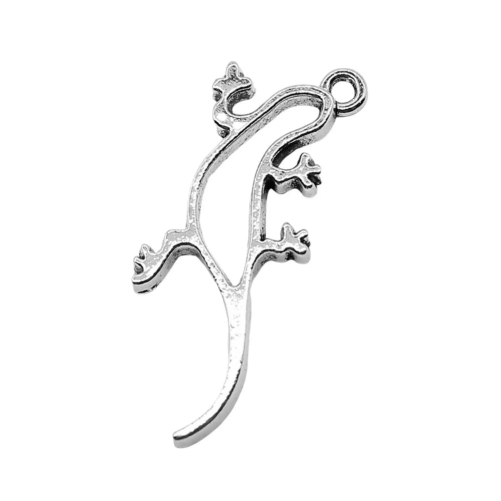 19x32mm 1.6g Antique Silver Zinc Alloy Hollow Gecko Lizard Charm Pendant for DIY Jewelry Making